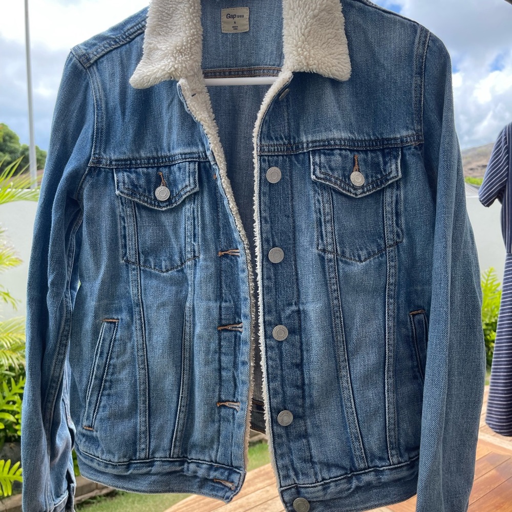 Gap denim jacket - Picture 2 of 4